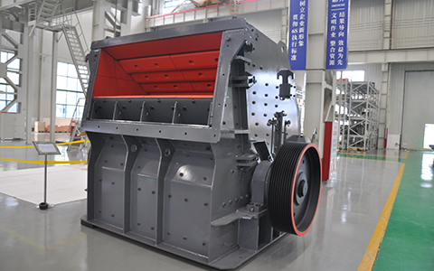 電機(jī)功率200kW，應(yīng)該配置哪種破碎機(jī)?